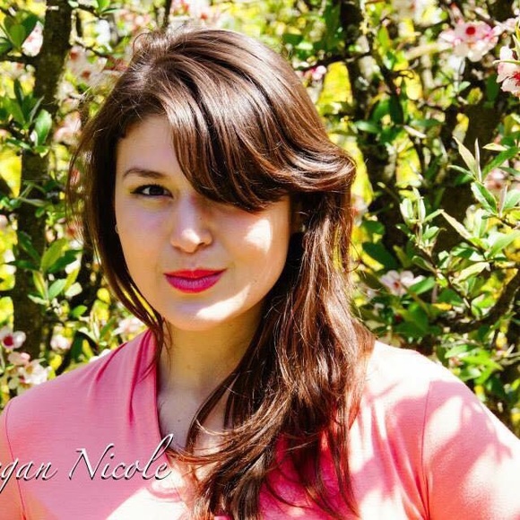 Meet your Posher, Jessica - Picture 6 of 8